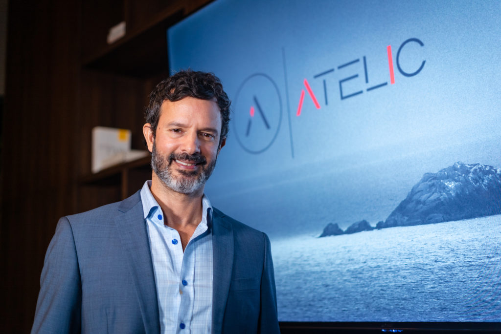 Professional headshot taken by mashhood Arshad at fotography.ae. Professional Photography Services in Dubai Abu Dhabi Sharjah and UAE